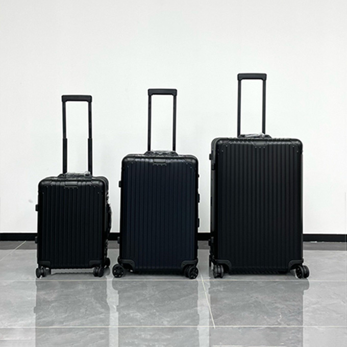 rimowa original 925 suitcase